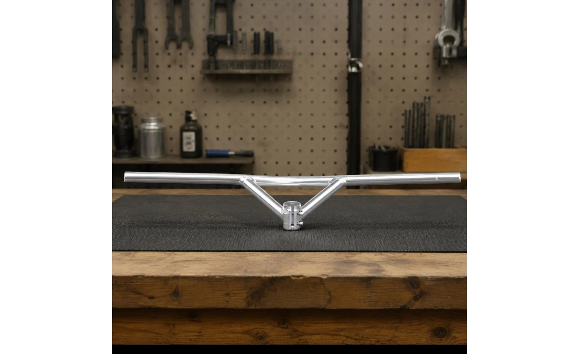 Aluminum Alloy Handlebar Retro Appearance Aluminum Riser Handlebar Riser Bike Bar Comfortable Grip Cycling Equipment Lightweight Aluminum Alloy Handlebar Retro Appearance Aluminum Riser Handlebar Riser Bike Bar Comfortable Grip Cycling Equipment Lightweight