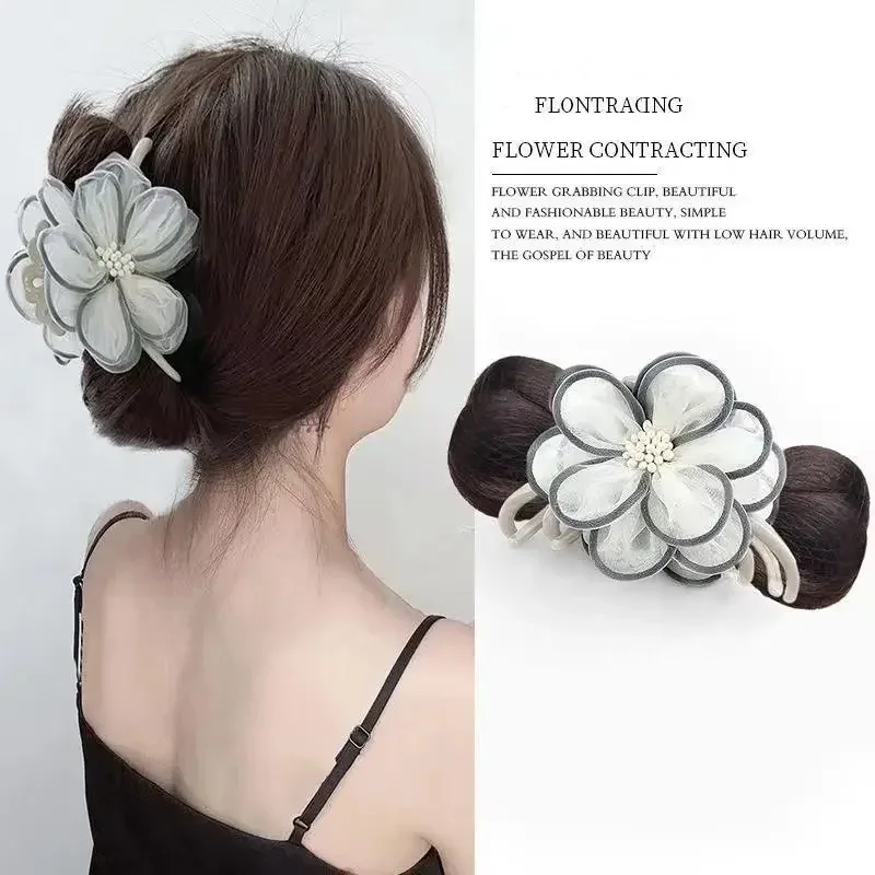 Parrucca sintetica femminile Testa di polpette Capelli di simulazione Fiore Chiusura Clip Volano invisibile Estensione dei capelli Delicato Versatile