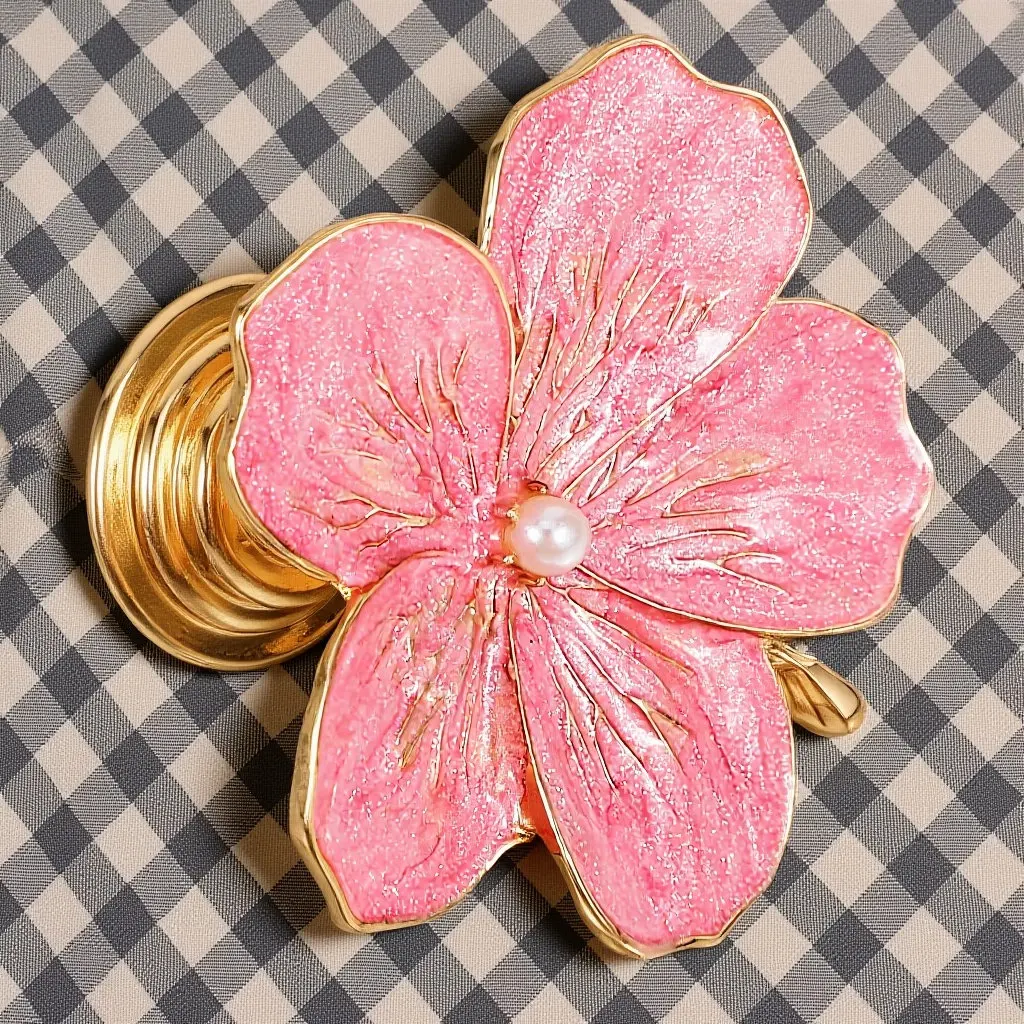 Cupboard Handles Dresser Drawer Knob Flower Cabinet Decorative Door Knobs Elegant Pull Shape