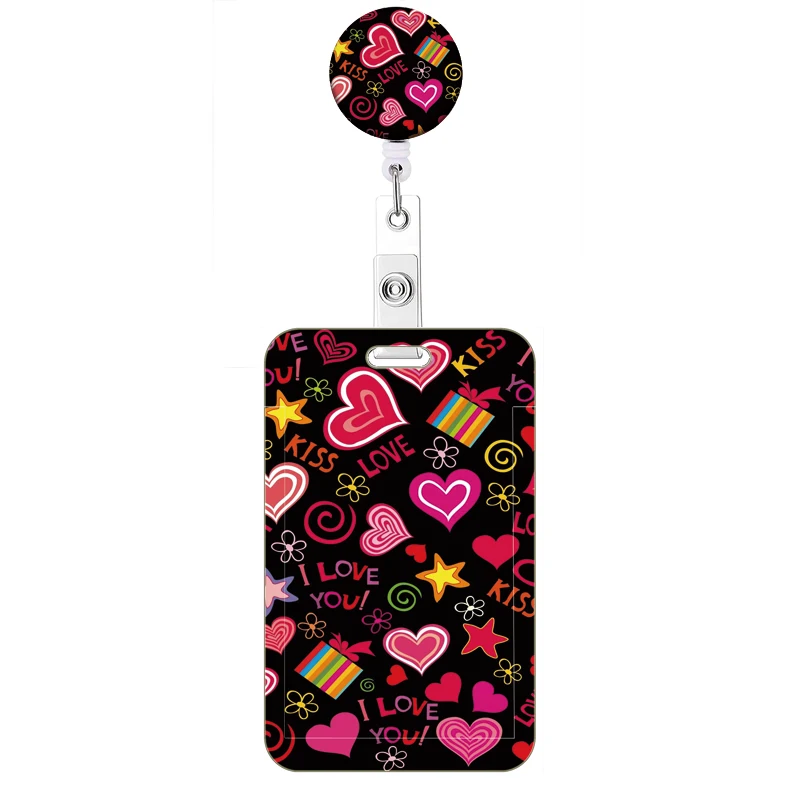 Nowy styl Kolor Miłość Wysuwany klips Uchwyt na kartę w kształcie serca ID Biznesowa karta pracy Yoyo Uchwyty na identyfikatory Artykuły biurowe