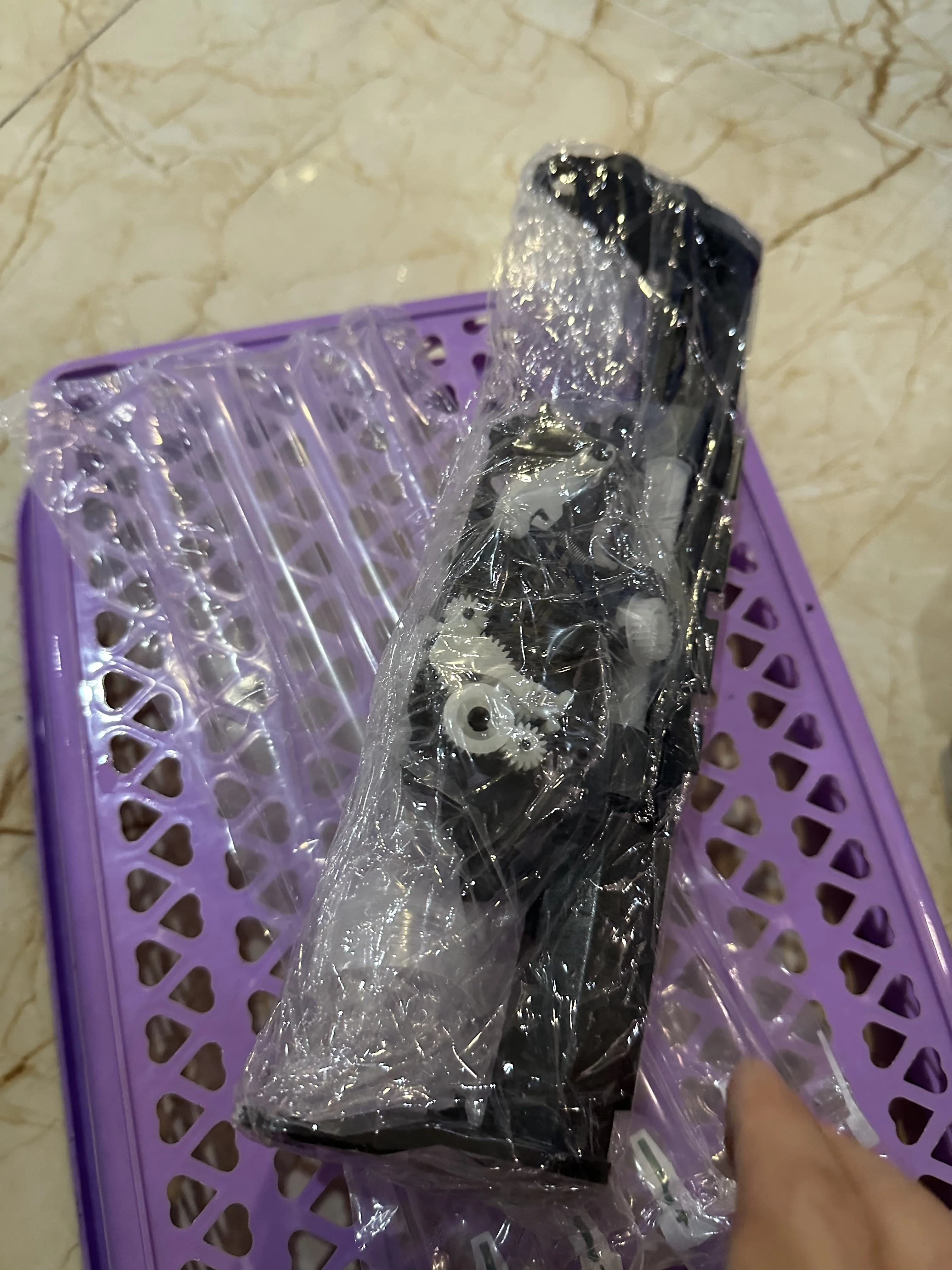 

Ролик захвата в сборе для бака HP 310 410 5810