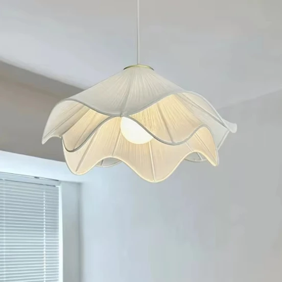 Nordic Flowers Cloth Chandelier Modern White Petal Light for Dining Room Living Room Bedroom Home Decor Pendant Light Fixtures