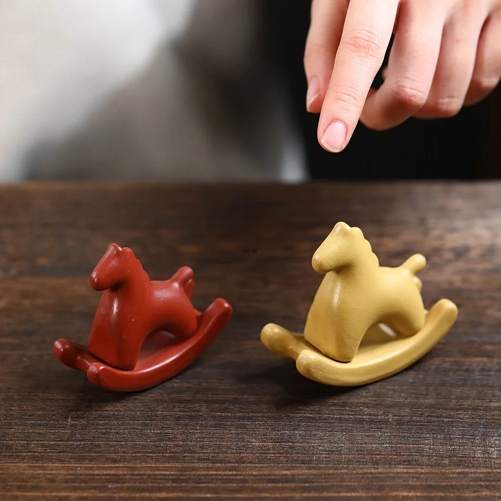 

Yixing Tea Pet Horse Purple Clay Zodiac Tea Set Sculpture Ornament Shaking Horse Get Rich Quickly Gong Tea Craft Can Be