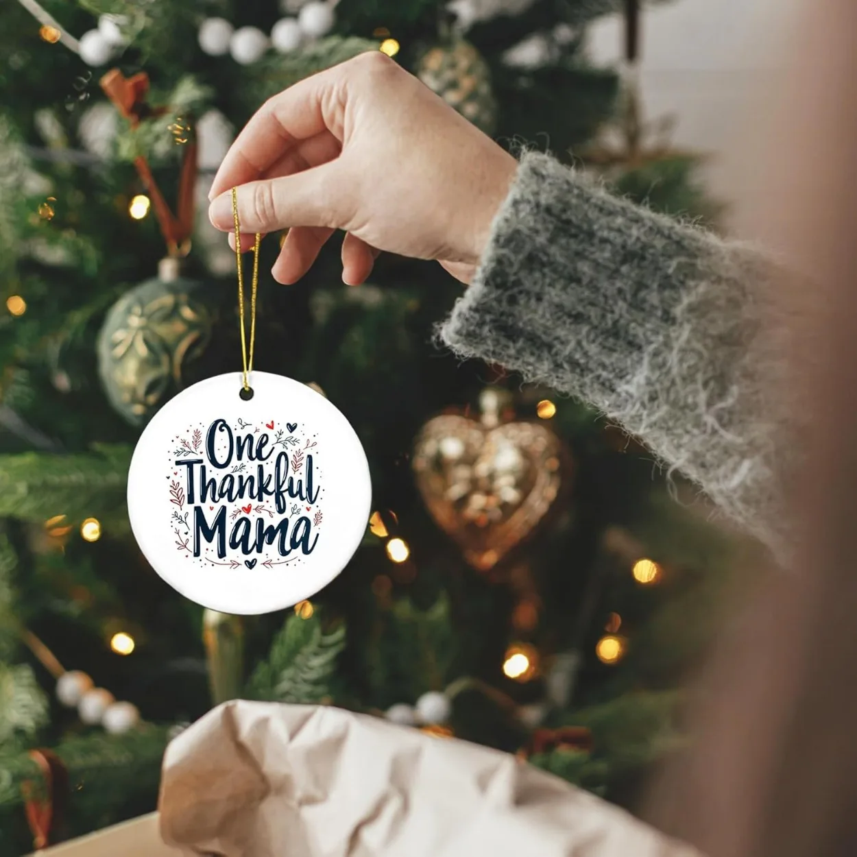 زخرفة سيراميك للأم الممتنة - هدية حلوة للأم من الابنة أو الابن، طراز حديث، تصميم زهري أحمر وأزرق #3