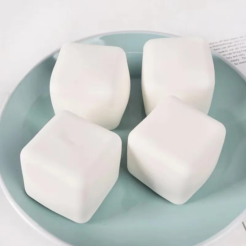 Divertido juguete suave y blando de tofu, pelota para apretar para aliviar el estrés para niños y adultos, juguetes sensoriales para autismo, ansiedad y relajación