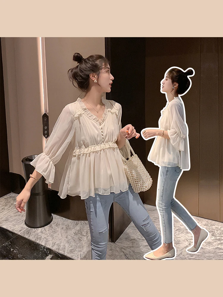 

Chic Short Sleeve Chiffon Shirt Women's Spring Autumn Cute Doll Top Beautiful Fashionable Korean Style V-neck Button Detail