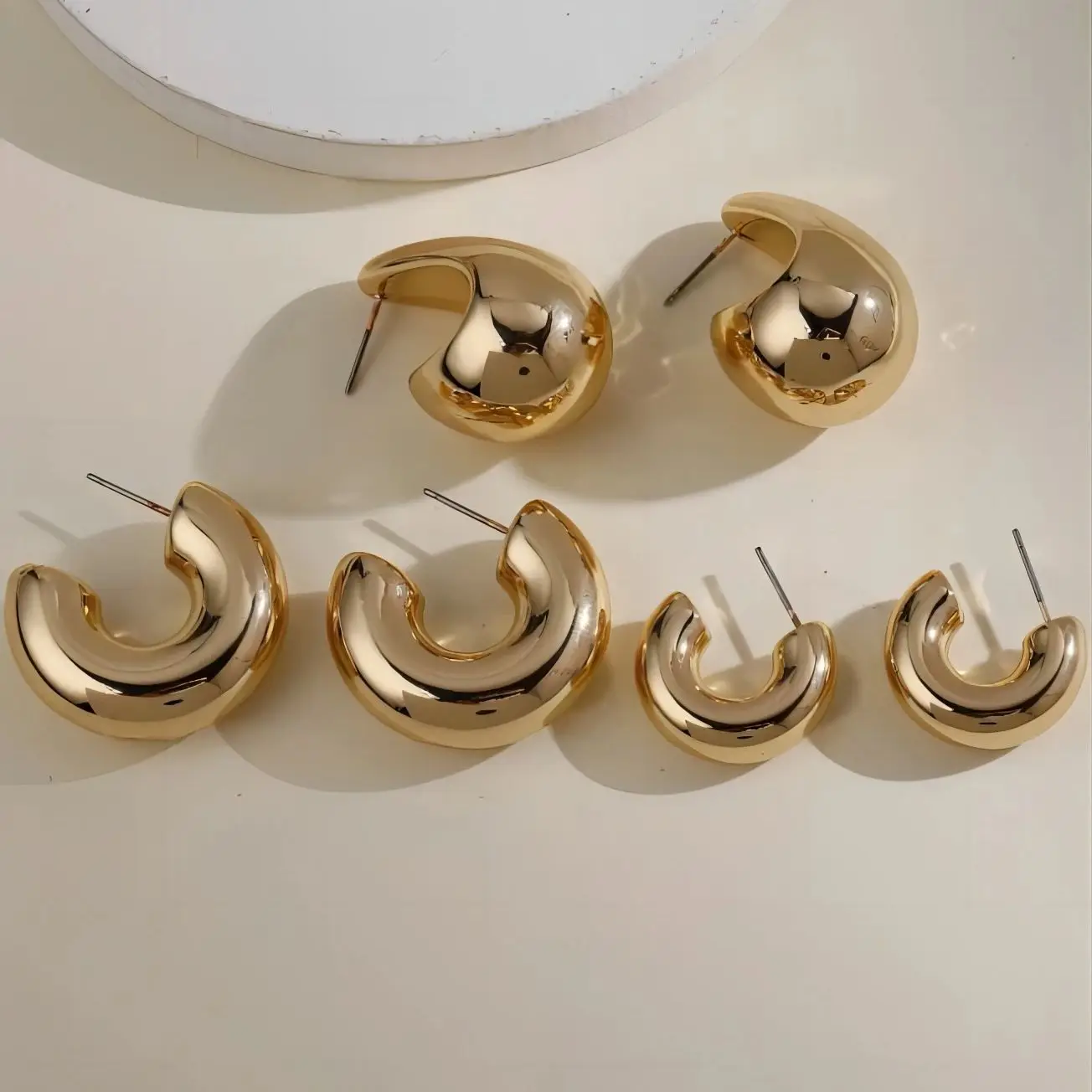 3-piece Earrings Set To Fashion Light Luxury Advanced Sense Earrings Set Female Type C Doudou Water Earrings image 2