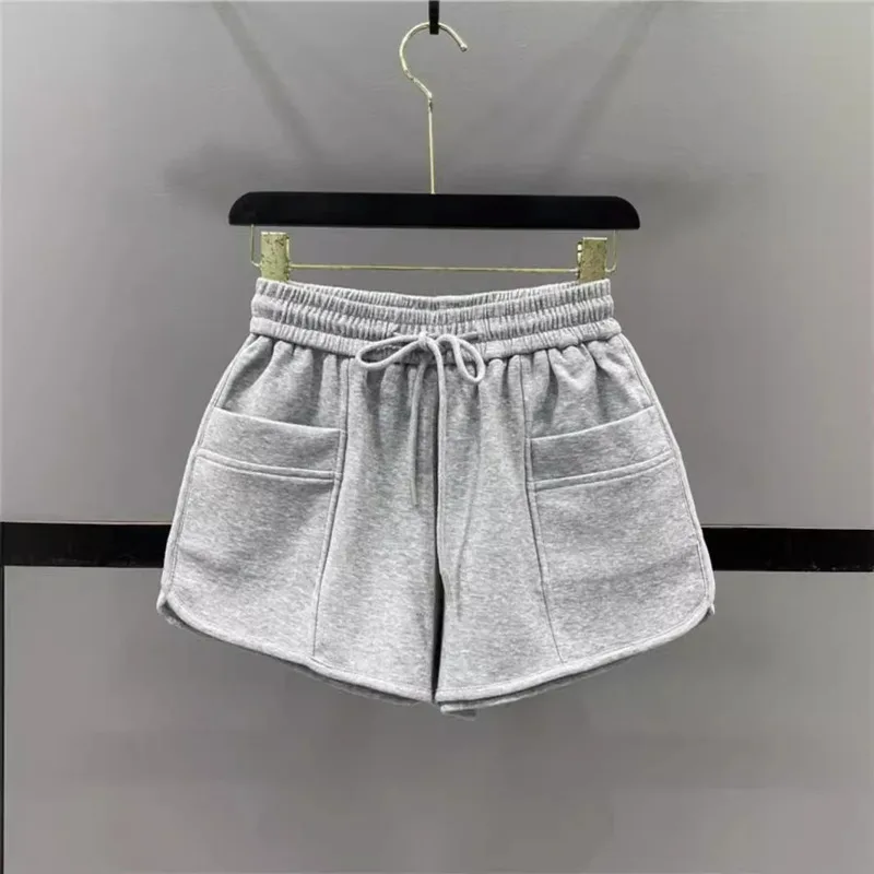 Calções de lazer feminino, cintura elástica, cordão versátil, solto e fino, linha A, perna larga, calça quente, verão, novo, 2024