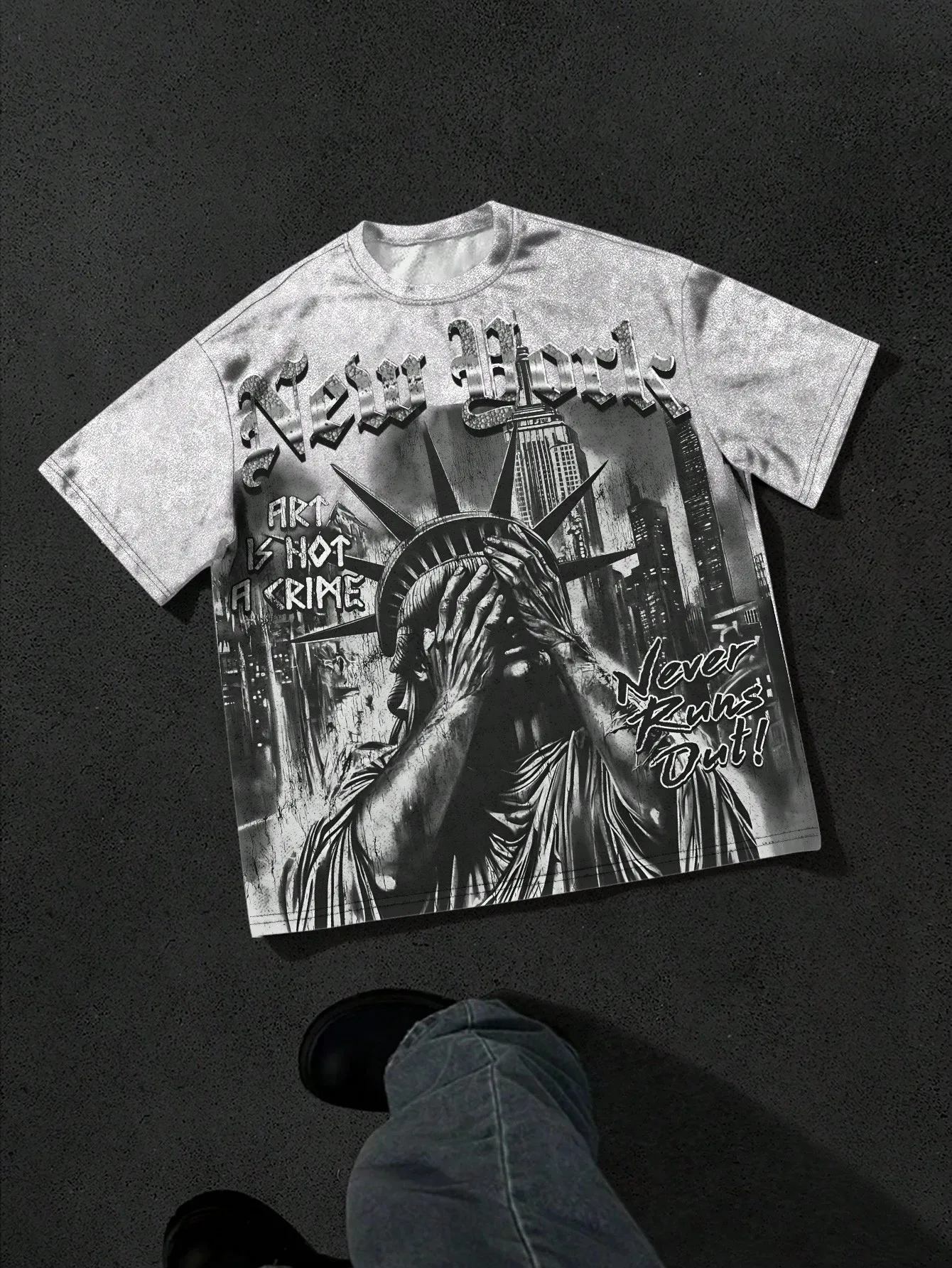 The new men's T-shirt for the summer of 2025 features a casual fashionable comfortable soft and breathable 3D pattern print