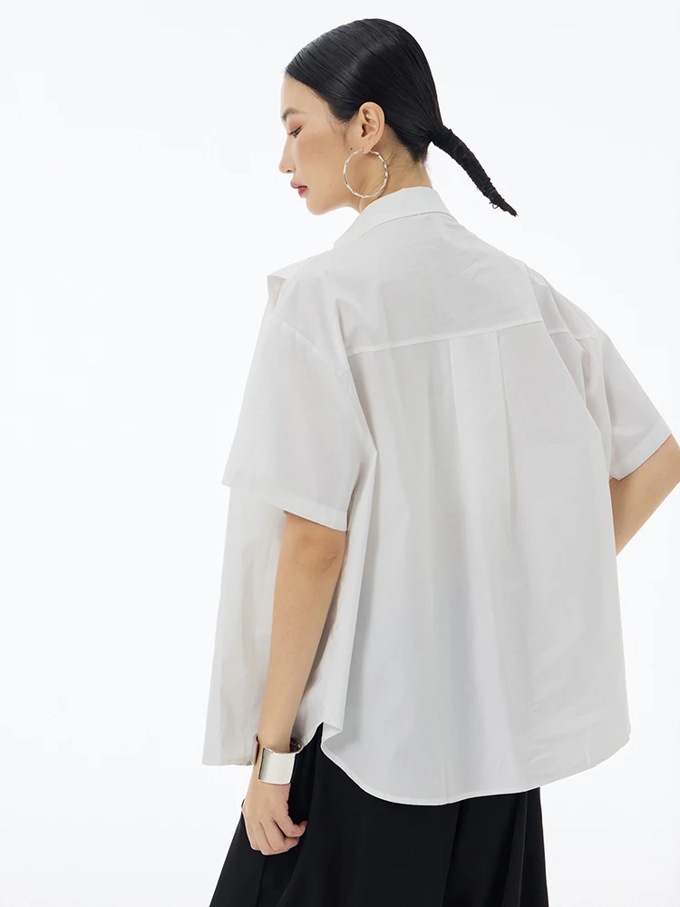 [EAM] Women White Black Pleated Elegant Big Size Blouse New Lapel Short Sleeve Shirt Fashion Tide Spring Summer 2024 1DH6083