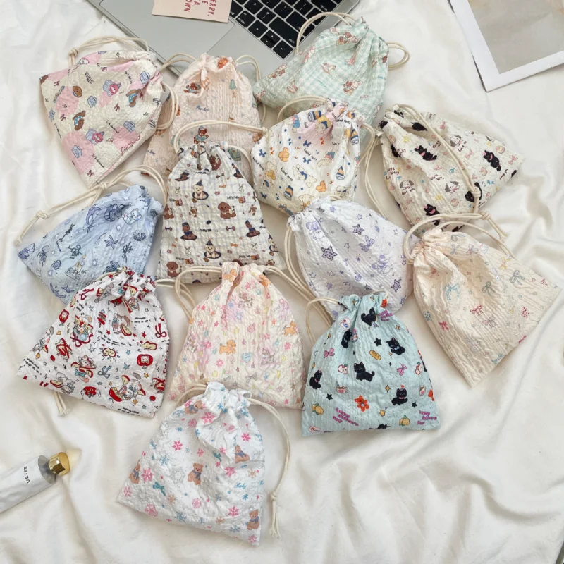 1PCS Embossed Cartoon Drawstring Cosmetic Bag Cute Portable Cosmetic Storage Pouch Organizer Bag for Makeup & Accessories