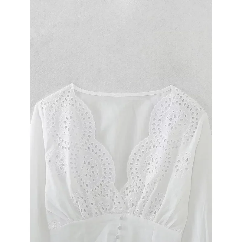 Elegant Blouses For Women 2024 Deep V-neck Cotton White Embroidery Feminine Blouse Summer Long Sleeve Women\'s Shirts