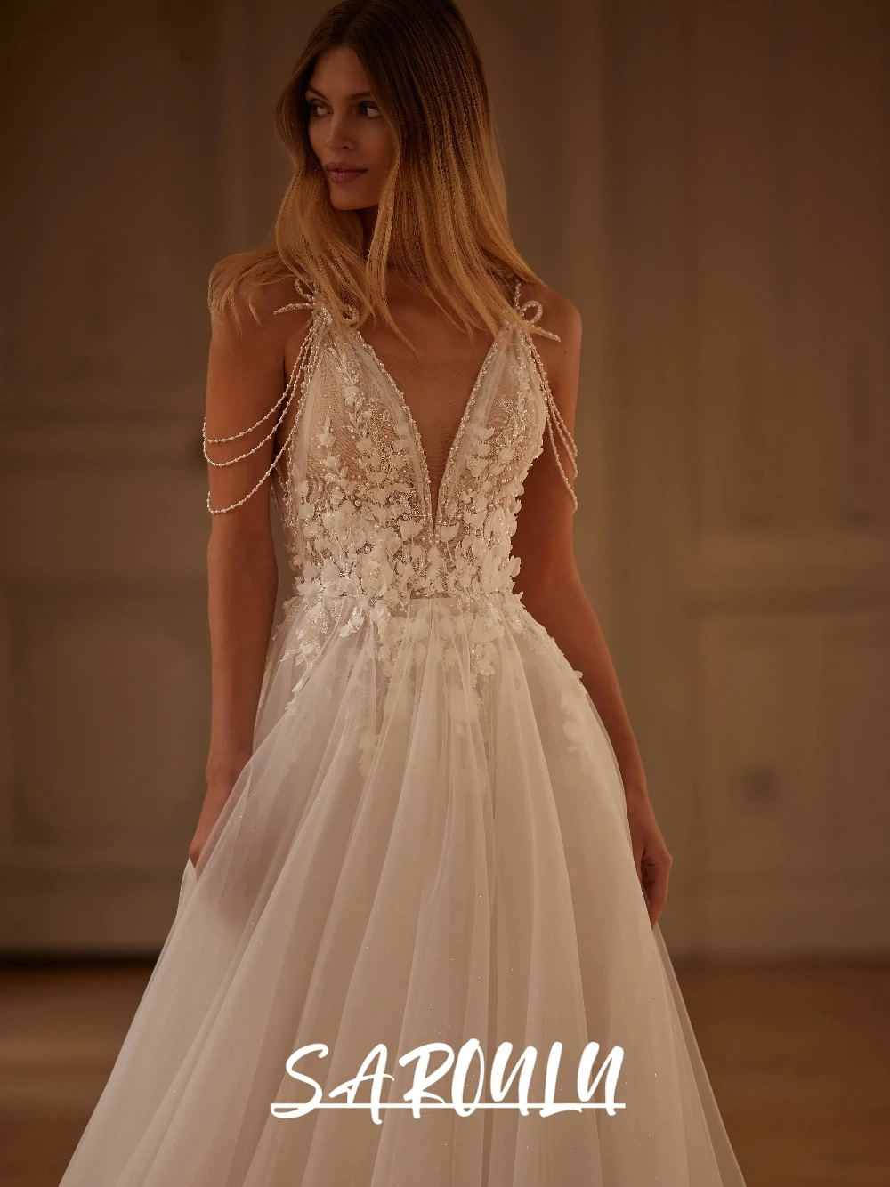 

Pearls Off Shoulder Ethereal Sheer Wedding Dress Sexy Plunge Neckline Appliques Charming A Line Floral Bridal Gown Customized