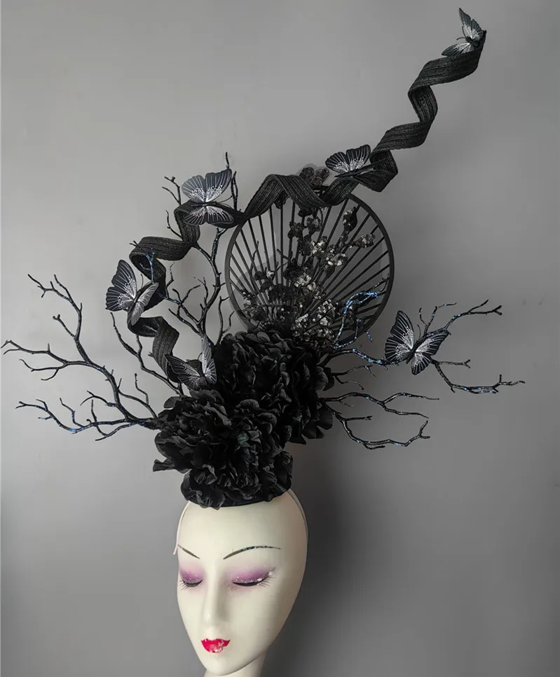 Classical Style Women's Creative Exaggerated Styling Fan Headwear