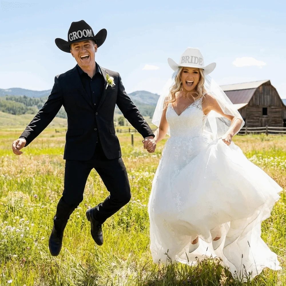 Non-woven Fabric Bride White Cowboy Veil Hat Romantic Wide Brim Bride Cowgirl Hat with Pearls Bridal Cowboy Hat Bridal Showers view 3