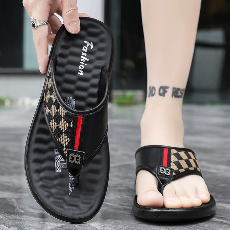 Men\'s casual flip flops summer new outdoor soft sole comfortable versatile slippers breathable beach shoes fashion male sandals