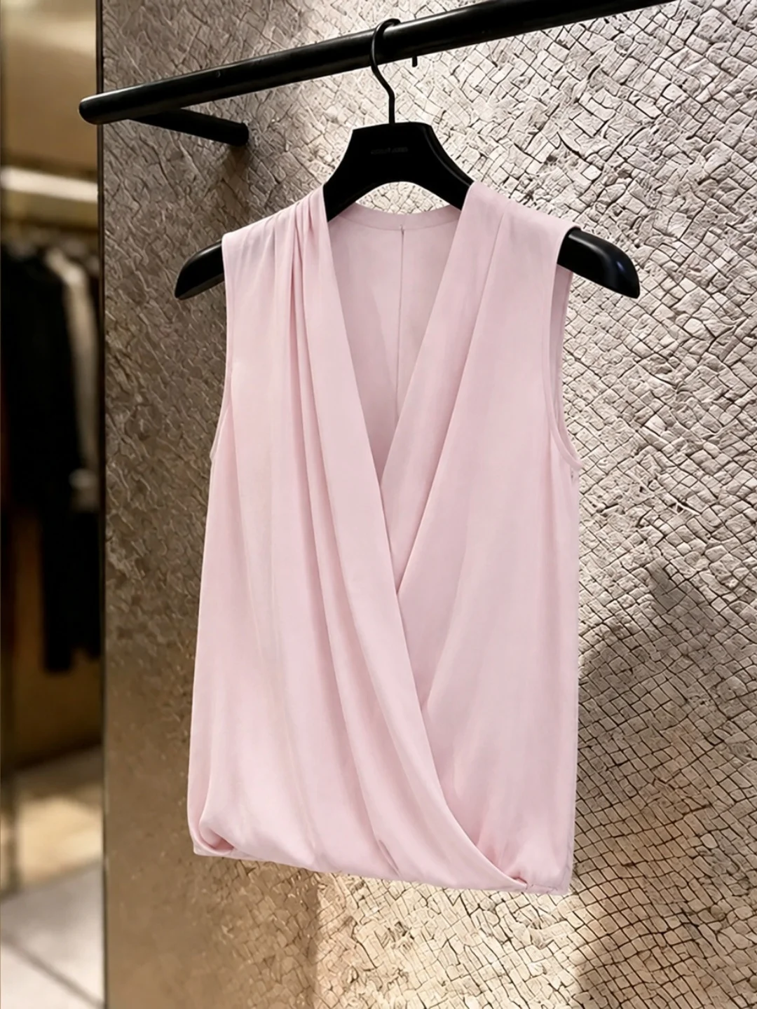 

Summer Gentle Wind V-Neck Cross Backless Tank Top Loose Versatile Fashionable Women's Inner Wear Casual Comfortable Top