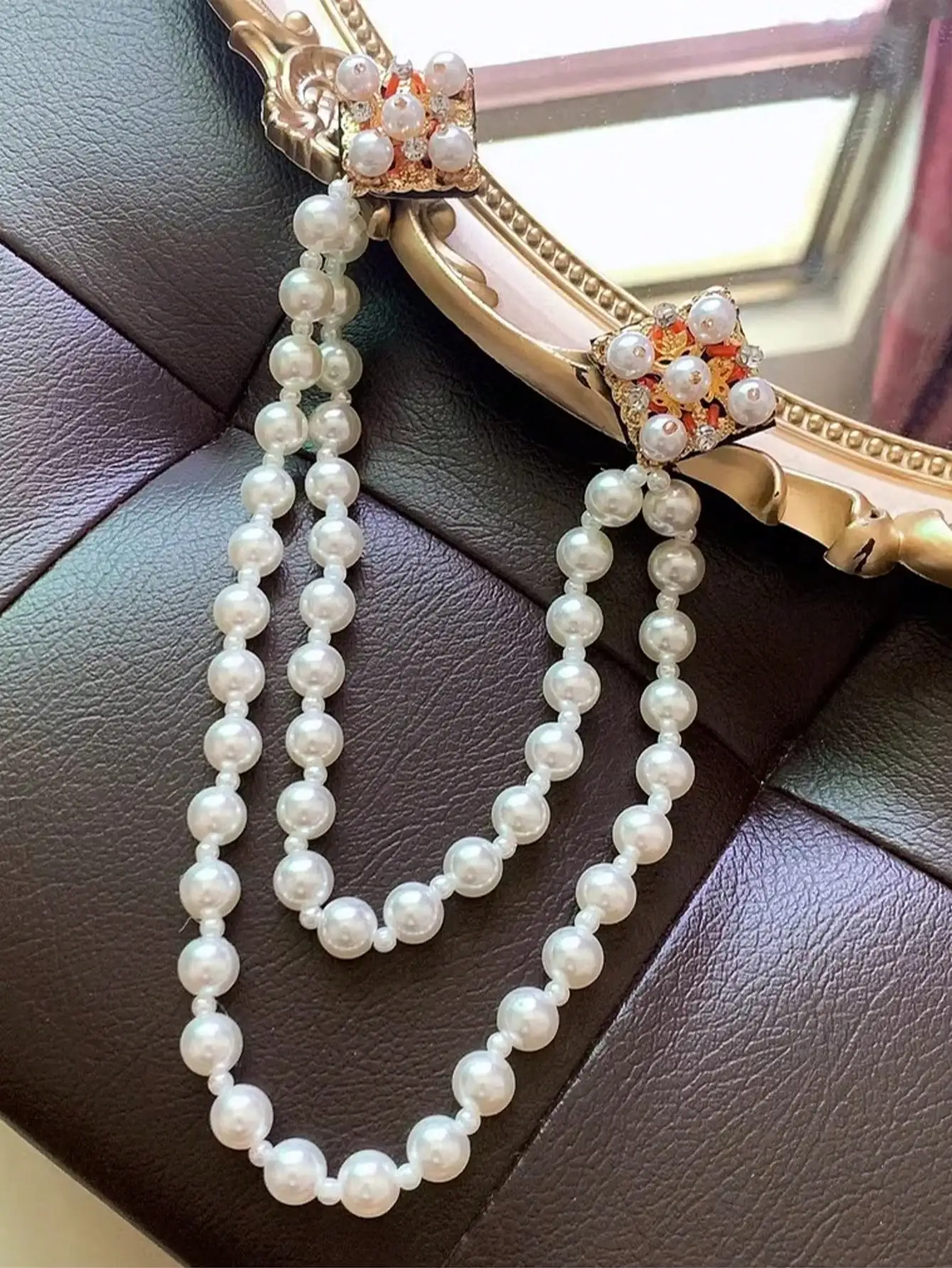 

1 Double-Layered Pearl Collar Pin, Retro Accessible Luxury French Long Style Metal Brooch, Banquet, Wedding, Annual Meeting, Work Clothing, Four-Season Stacking Wear, Eye-Catching Accessories