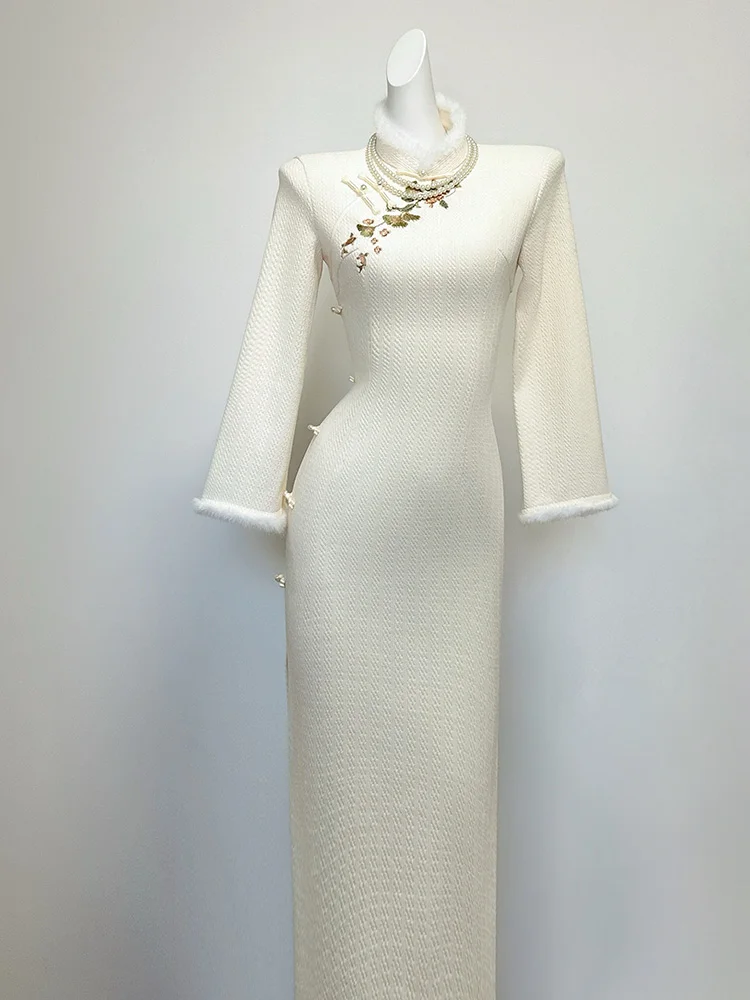 

White Chenille Winter New Chinese Sle Wedding Dr 2025 New Floing Thi ort Women's Dr