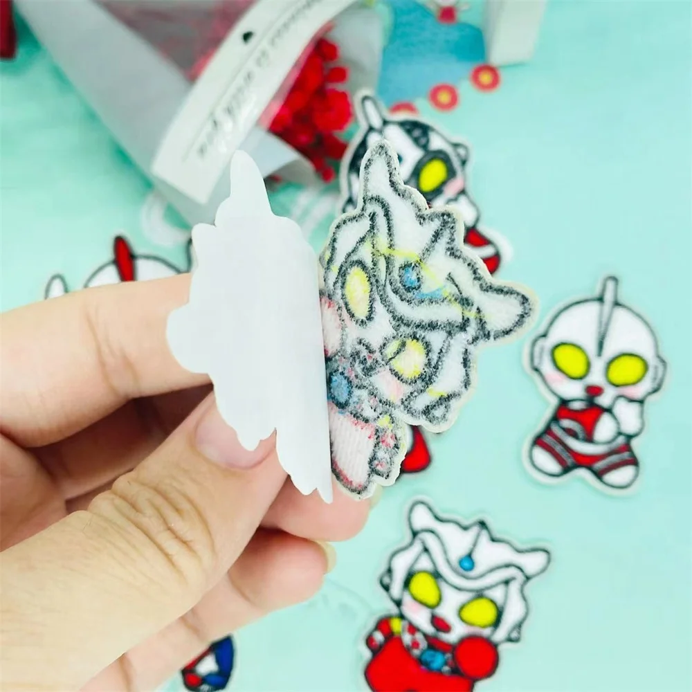 Cartoon Cute  Alien Iron on Patch for Clothing T-shirt Jeans bag Embroidery Patches on Clothes Applique