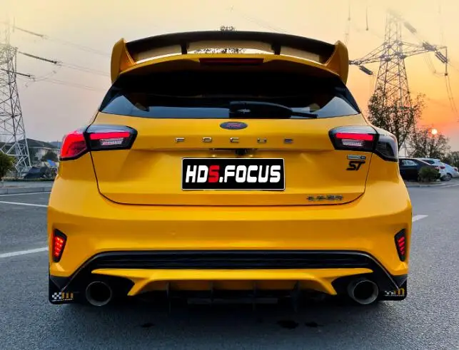 

Для хэтчбека Ford Focus ST 2019 2020 2021 2022 ABS углеродное волокно задний бампер багажник диффузор спойлер