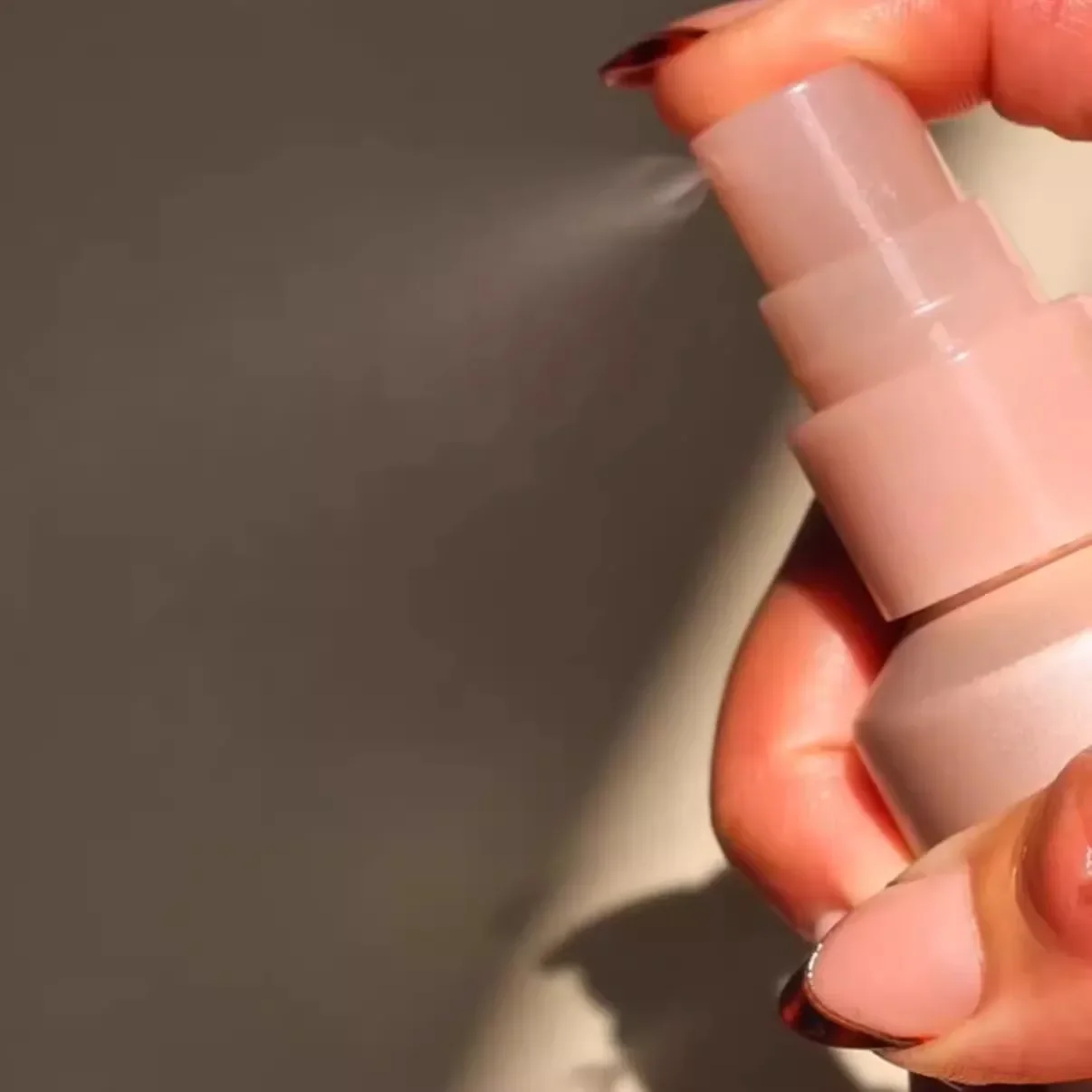 100ml YOU MIST Spray utrwalający makijaż FB, matujący, kontrolujący wydzielanie sebum, naturalny efekt skóry, korektor do twarzy, kosmetyk upiększający