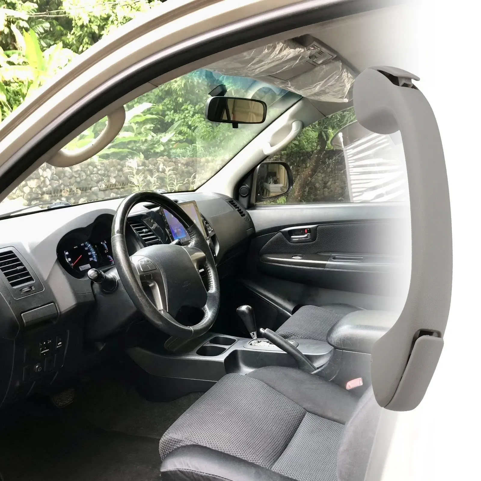 

Обновление салона автомобиля Серый салон автомобиля Ручка ручки отделки Стабильные характеристики Совершенно новый состояние Простой процесс установки