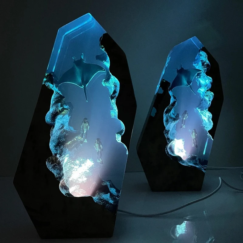 Sea World Organism Resin Table Light Creactive Art Decoration Lamp Bat Ray Divers Theme Night Light  USB Charge