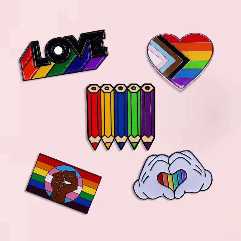 High Quality Gay Pride Rainbow Flag Love Enamel Pin Fashion Lgbt Badge Lapel Pin Couple Brooch Jewelry Gifts for Friends