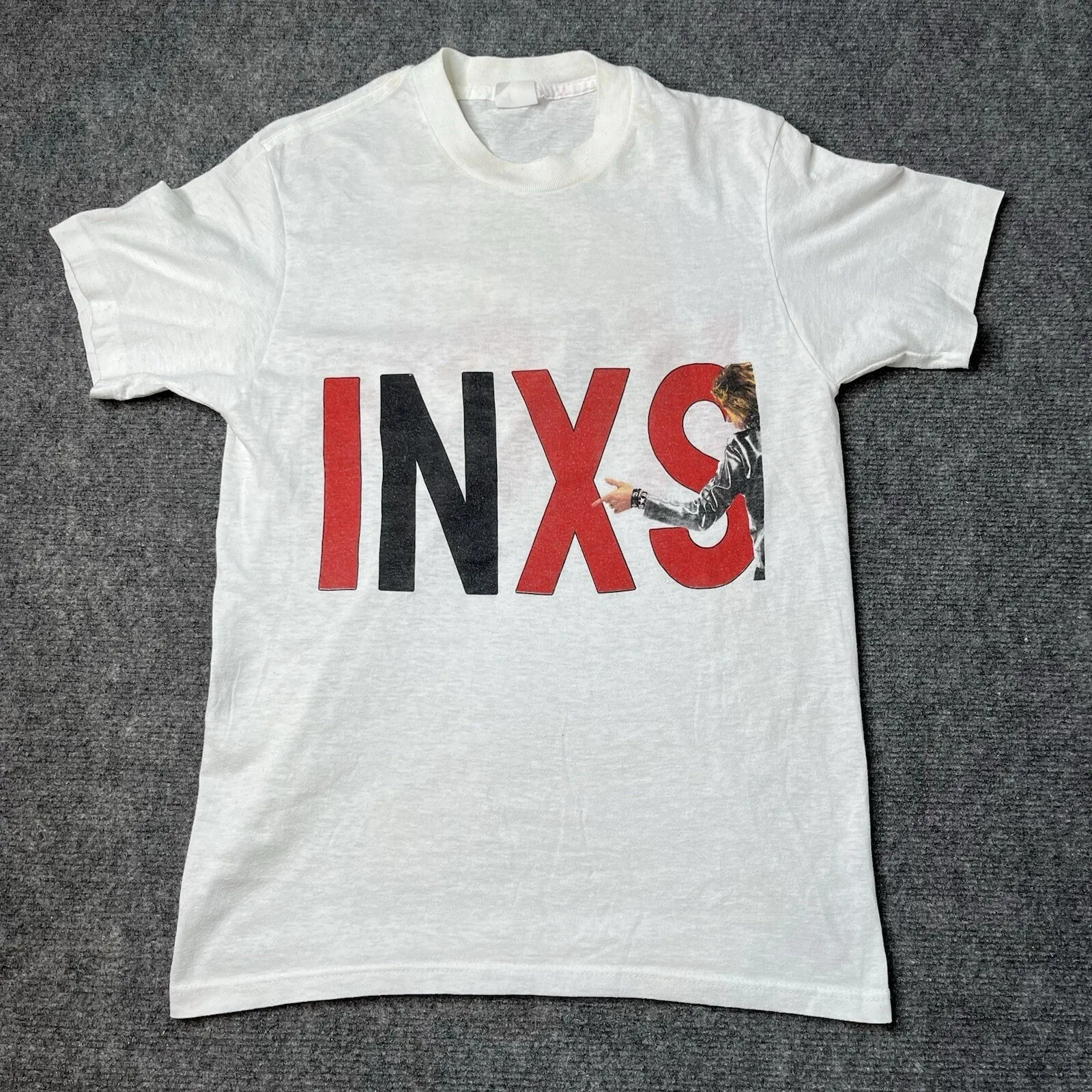 

Футболка INXS Kick Tour 1987 года, мужская футболка M 1980-х годов с концертной группой, одинарная строчка, редкая американская футболка, мужской женский топ в стиле хип-хоп с короткими рукавами