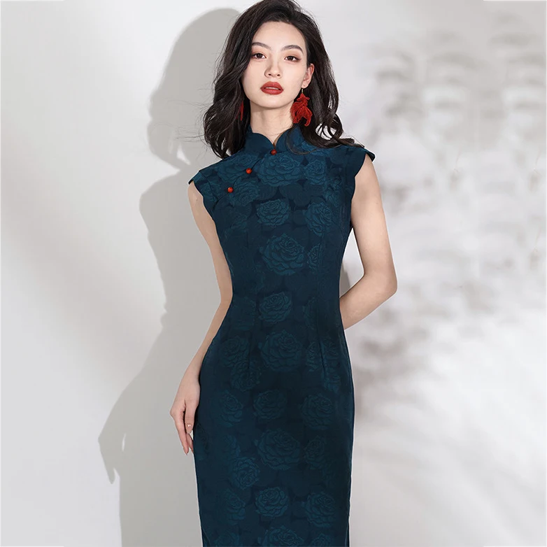 

Female Long Cheongsam Elegant Jacquard Flower Qipao Traditional Chinese Dress Summer Sleeveless Women Dress Sexy Vestidos 3Xl