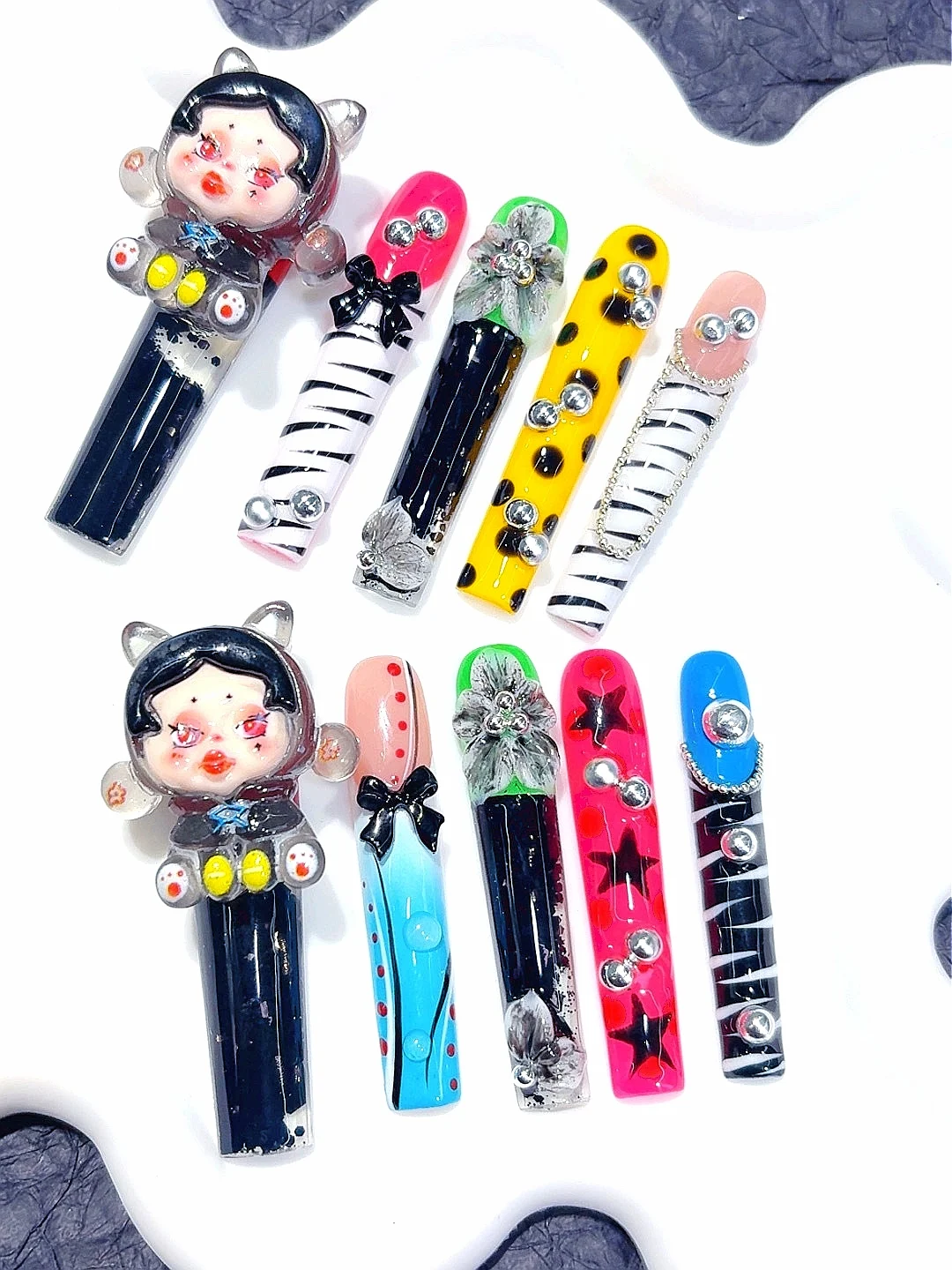 3D pop hars druk op nagels - dierenprint zebra luipaard strass strik accent kunstnagels handgemaakt voor vrouwen (O012)