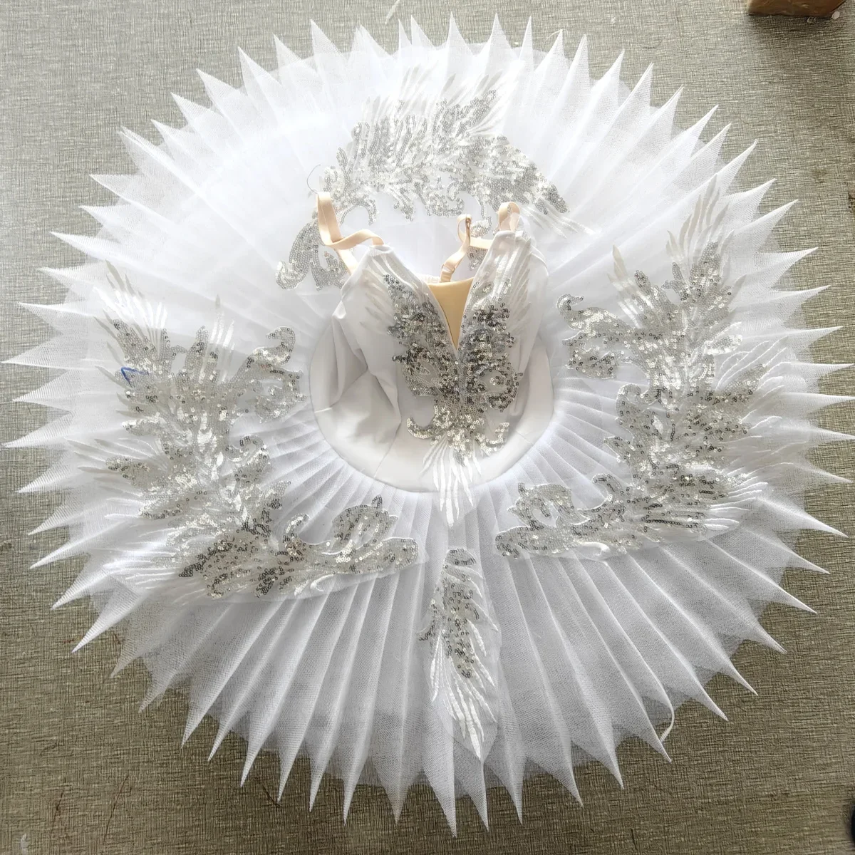 Tutu di balletto Bianco Il Lago dei cigni Pancake Tutu Ballerina Costumi di danza del partito Vestito da balletto Ragazze Donne Adulti Bambini Professionale