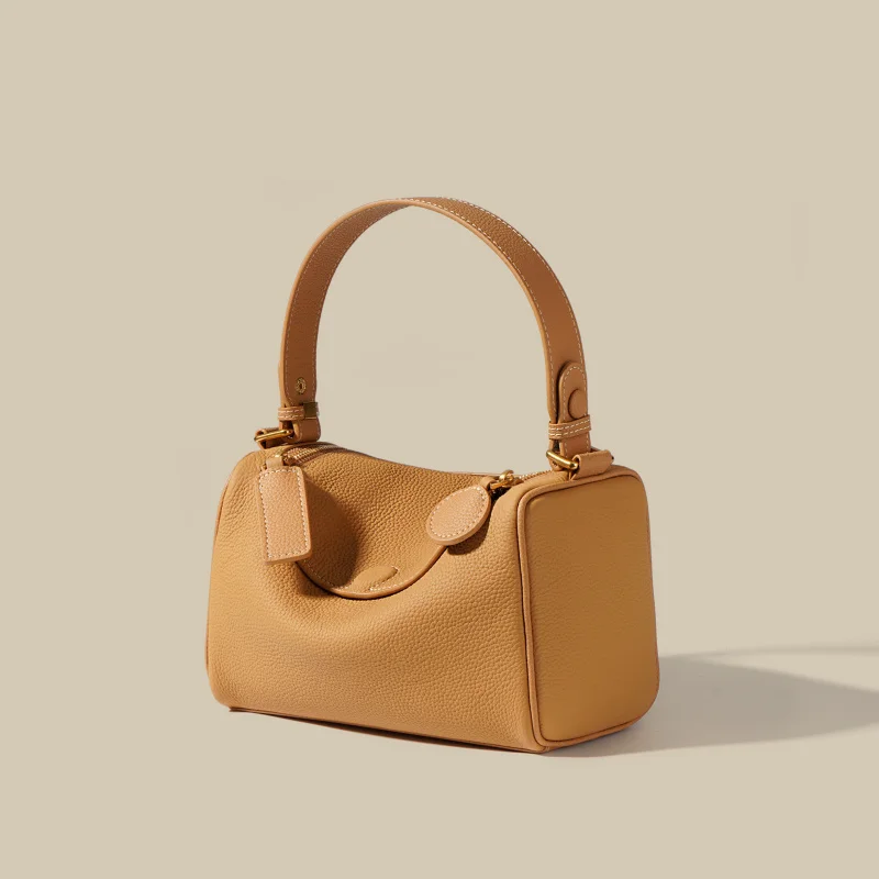 

Top Layer Cowhide Pillow Bag for Women, High-End Genuine Leather Texture, Single Shoulder Crossbody Versatile Simple Boston Bag,