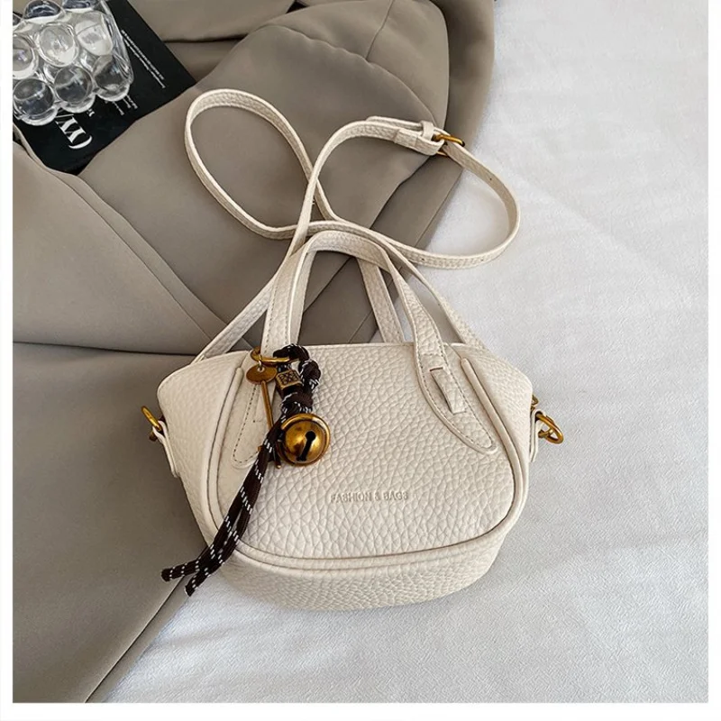 

Stylish Ladies Messenger Bag In Genuine Leather Popular Classic Elegant Design For Women Handbags Tote Bags