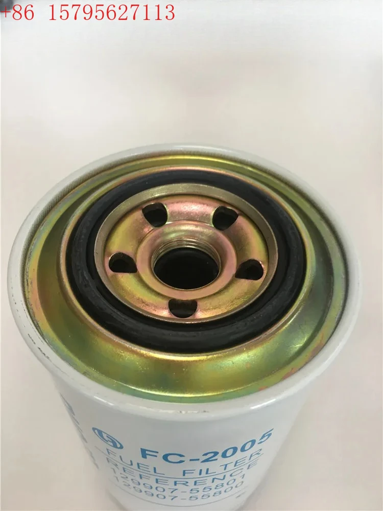 تتكيف مع عنصر فلتر الديزل للحفارة XCMG XE60 40 65D 65CA 16668474 22H-04-11250