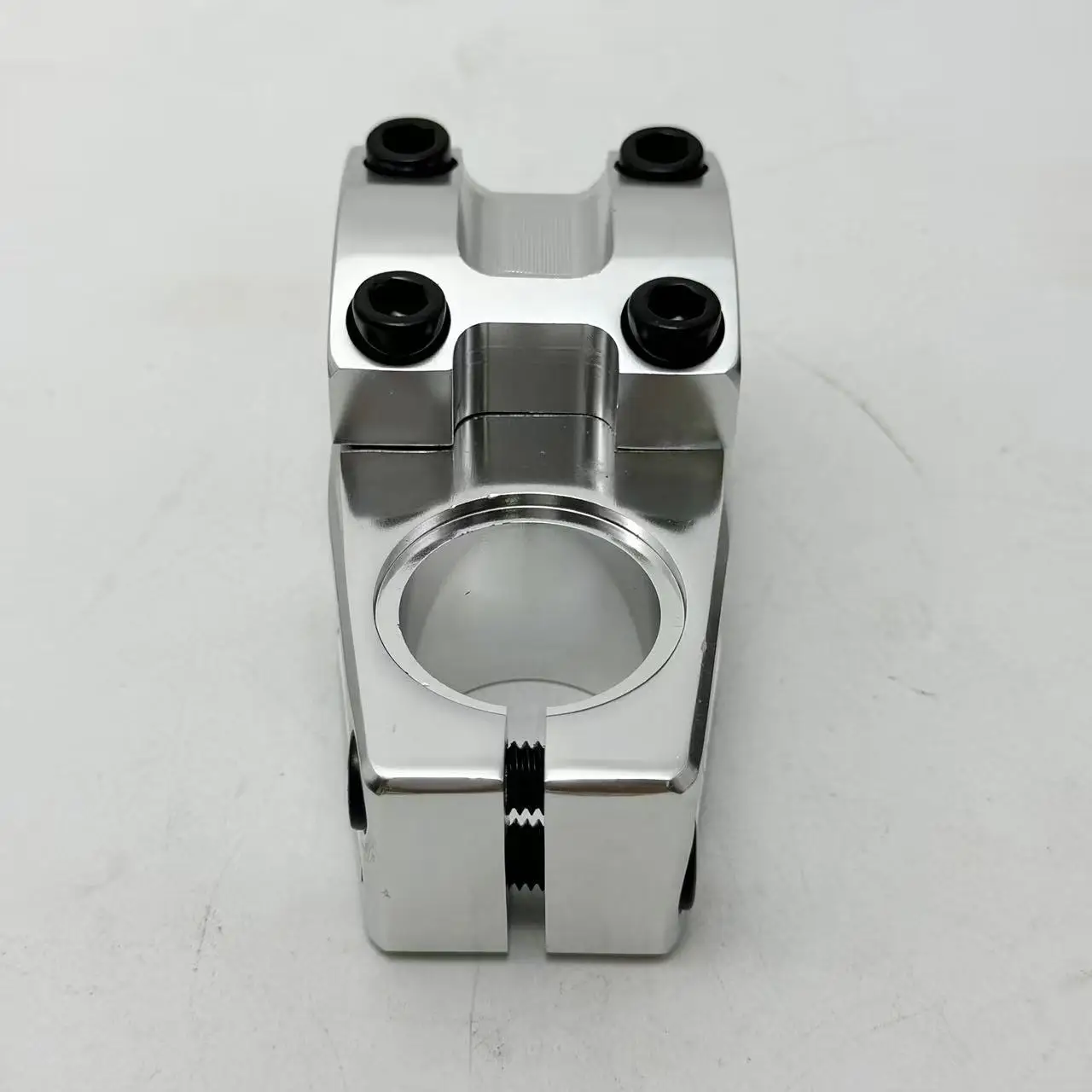 BMX-Lenkervorbau aus 6061 Aluminiumlegierung, 50 mm Reichweite, 22,2 mm Lenkerklemmbereich, 28,6 mm Gabelrohr, 30 mm Einstecktiefe, Fahrrad-BMX-Vorderlenker. – Detail 15