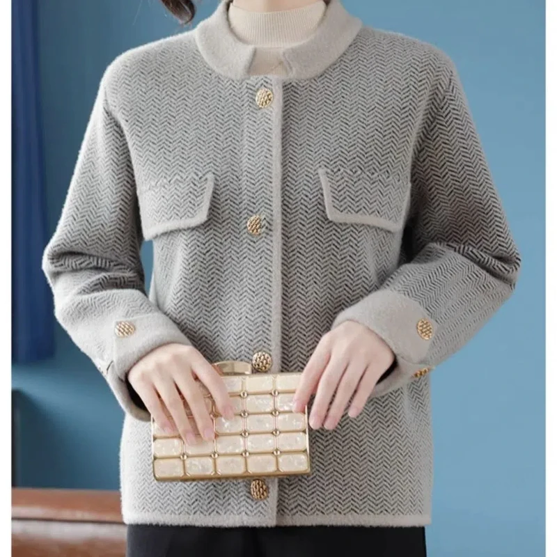 Middle Aged Mother's Vintage New Round Neck Jacket Fashionable Woolen Suit for Middle-aged and Elderly Women