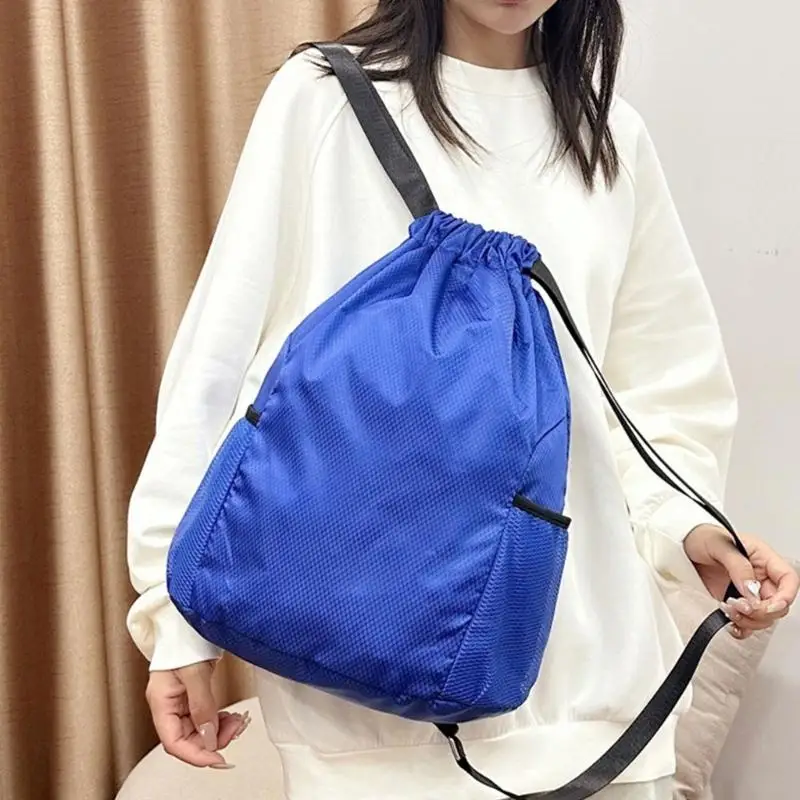 2025 Nuovo zaino con coulisse capacità Borsa da palestra impermeabile in tessuto Oxford per l'escursionismo