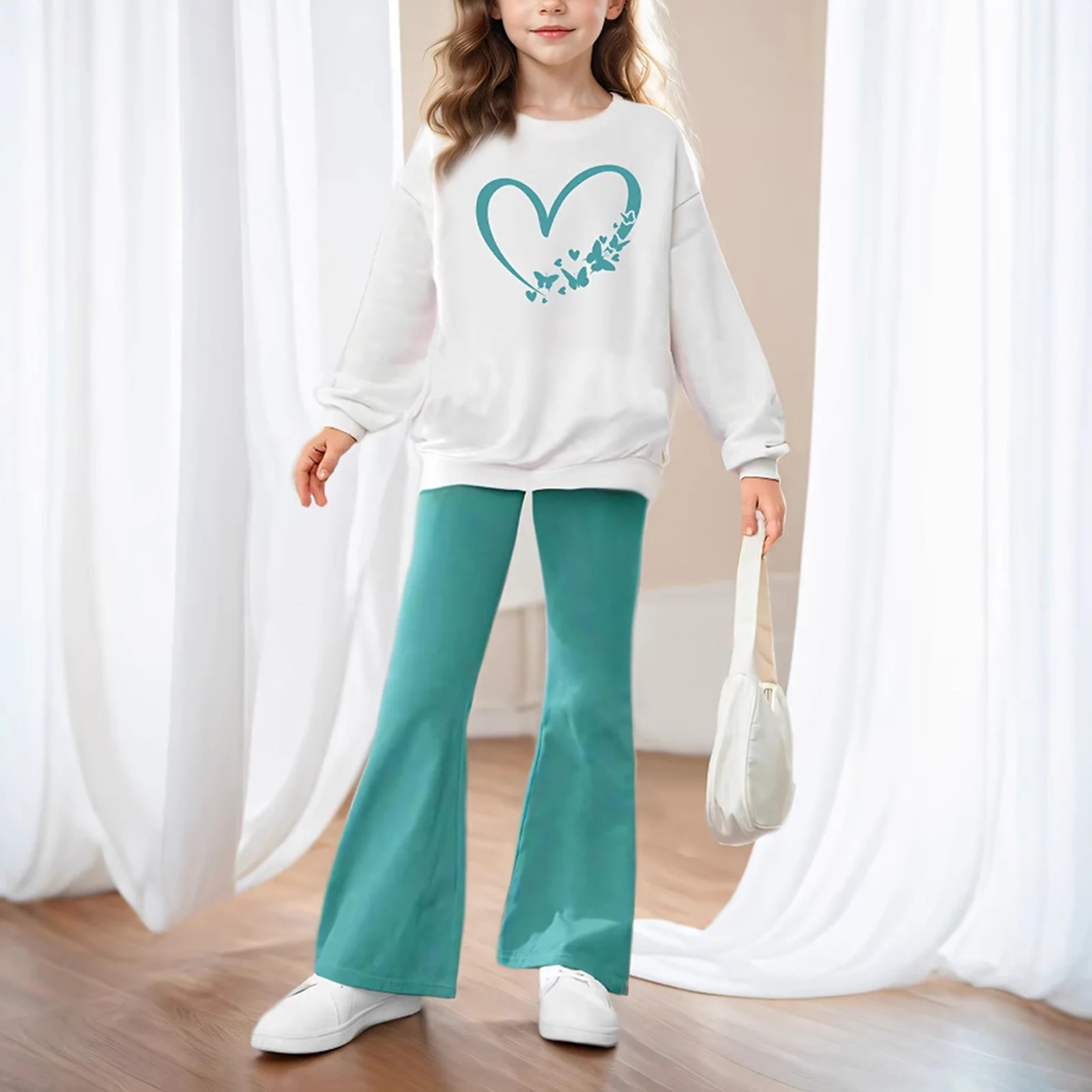 

Girls Spring Autumn Outfit Set Heart Print Long Sleeve Sweatshirt Flared Pants Two Piece Set Comfortable Fashion Clothing Sets