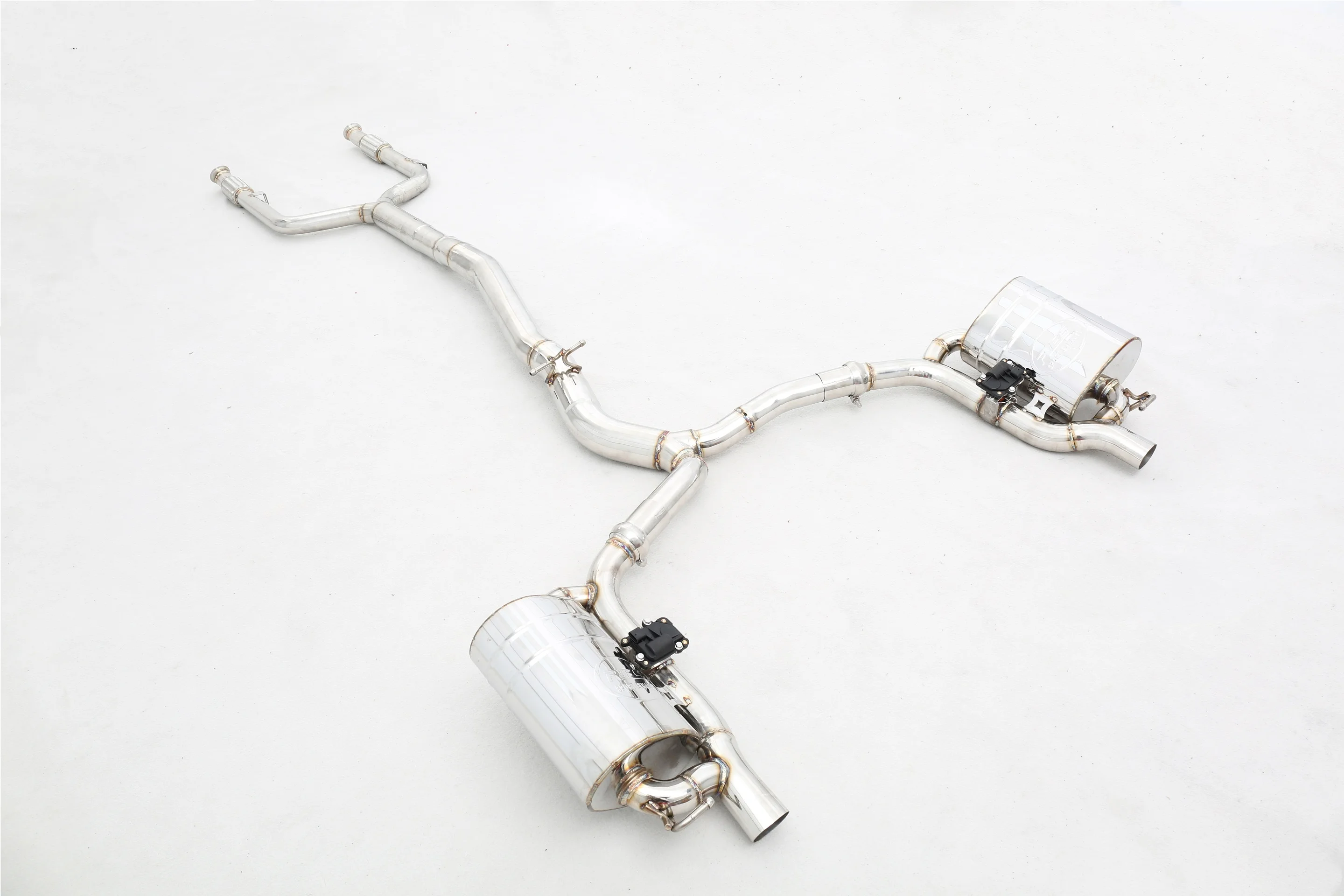 C43 W205/C205 3.0T M276 تخصيص المصنع 304 الفولاذ المقاوم للصدأ/نظام العادم صمام التيتانيوم