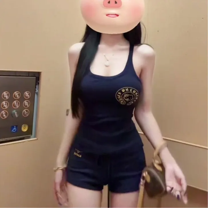 Spicy Girl Faion Sportset Dames Zomer Nieuwe Svel Strap Top Casual orts Tweedelige set Polyestervezel T-shirt