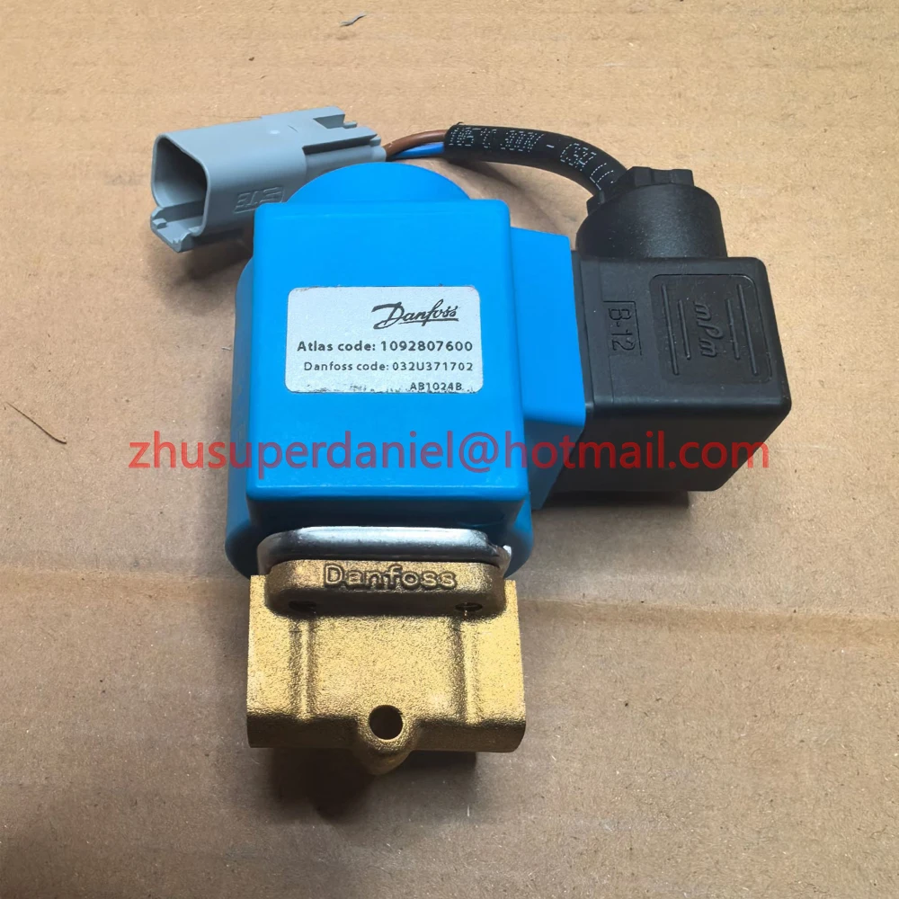 

1092807600=032U371702 genuine Danfoss SOLENOID VALVE for AC air compressor