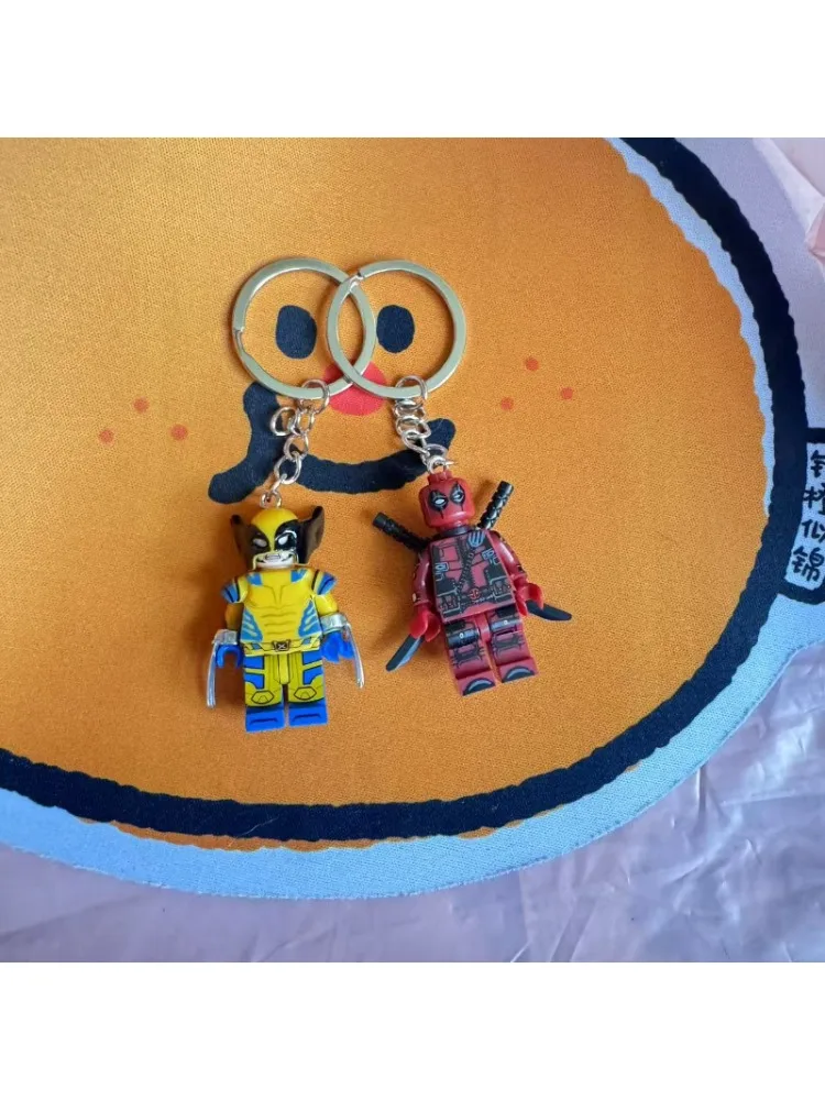Porte-clés super-héros Marvel Deadpool & Wolverine, 1 pièce, dessin animé 3D, pendentif de construction créatif, sac, accessoires, jouets cadeaux