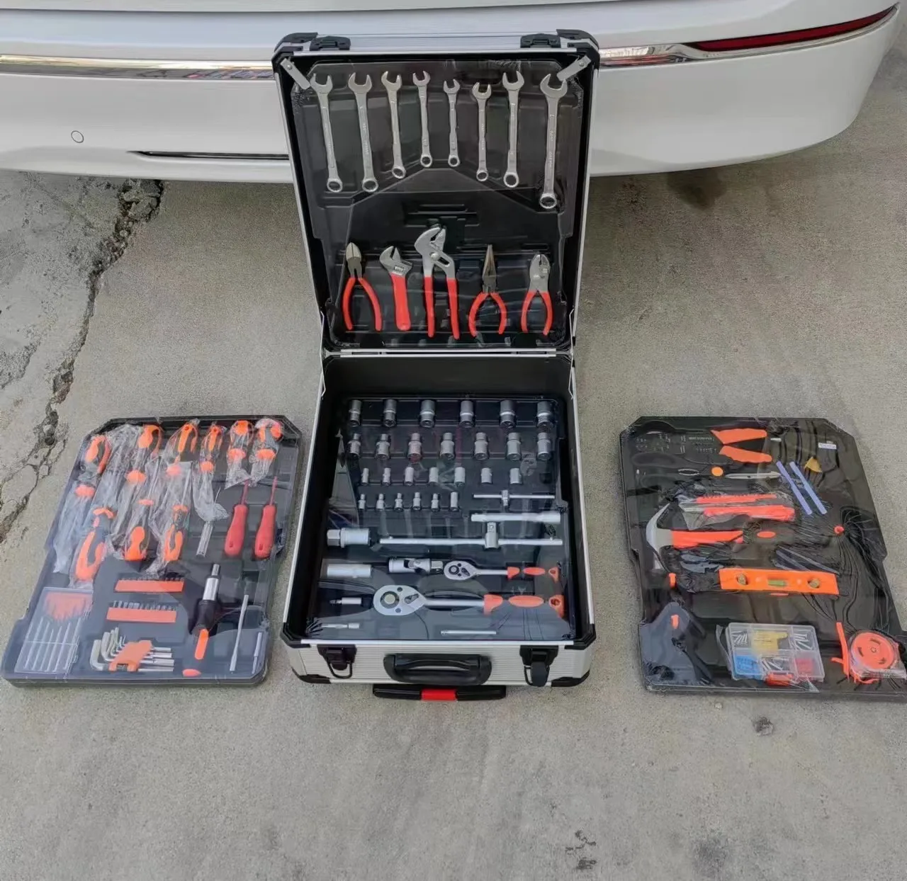 799Pcs Professional Car Repair Hand Tool Kit, 24 Teeth Ratchet Socket Wrench Mechanical Tool Set