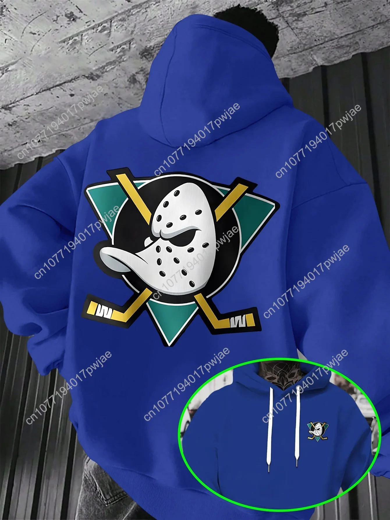 Moletom masculino moderno estilo rua com capuz com máscara de hóquei e estampa de bastão |   Casual, ajuste solto, tecido leve elástico, ideal f
