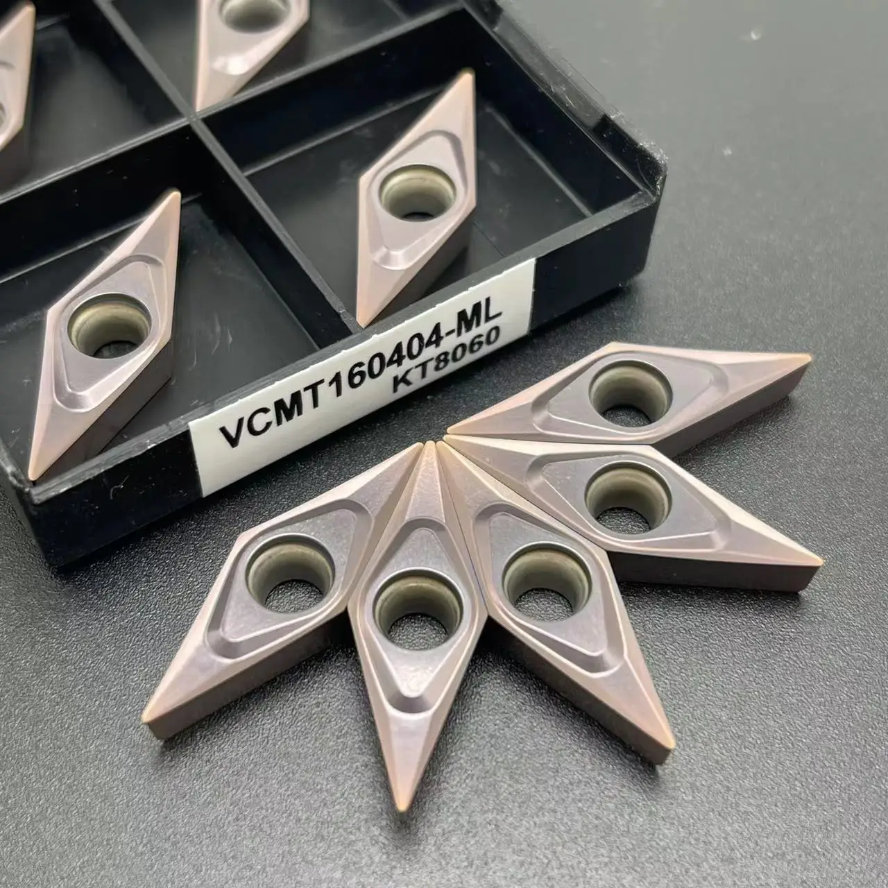 

Precision turning tools VCMT160401 VCMT160402 VCMT160404-ML hardened steel high hard stainless steel alloy tool