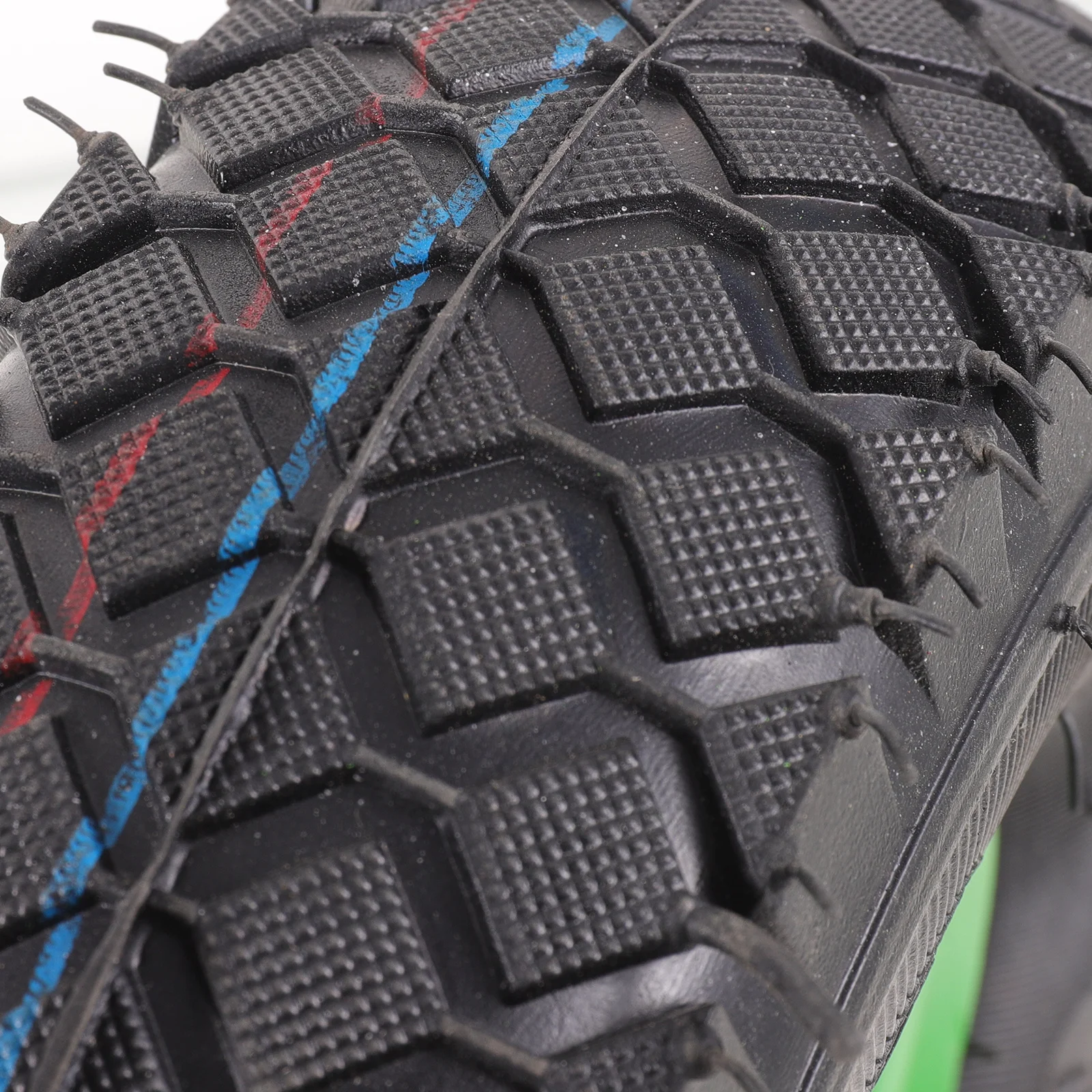 

4.10/3.50-4 Pneumatic Cart Tire For Garden Cart Wheel Wheelbarrow Rubber Tyre Replacement Durable Lightweight Mute