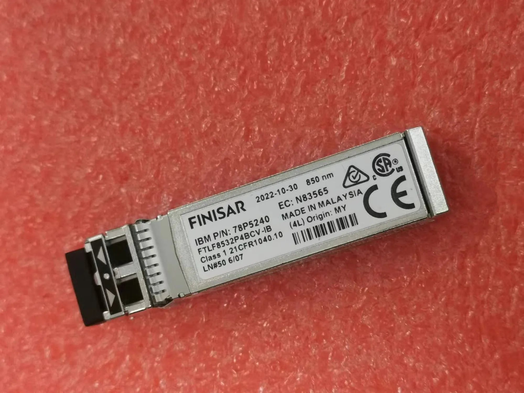 Original Finisar Transceiver SFP 32G Optical Switch 78P5240 FTLF8532P4BCV-IB N83565 850nm 32GB Optical Fiber