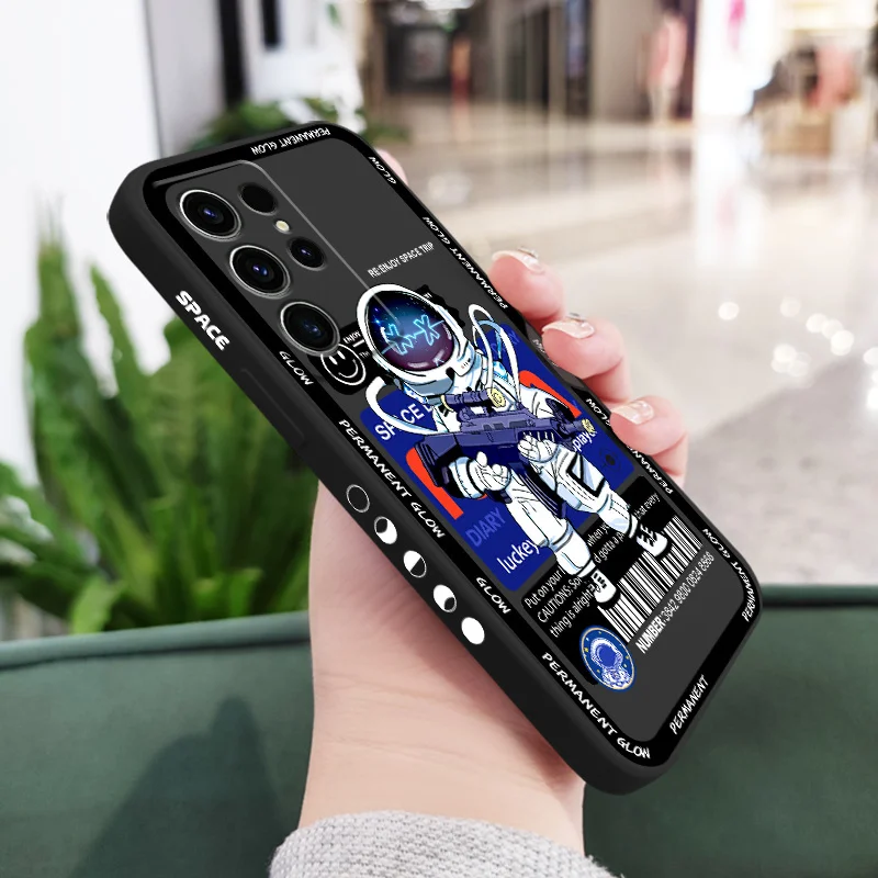 Astronaut Warrior Phone Case For Samsung Galaxy S24 S23 S22 S21 S20 S10 S10E Ultra Plus FE Note 20 Ultra 10 Plus Cover